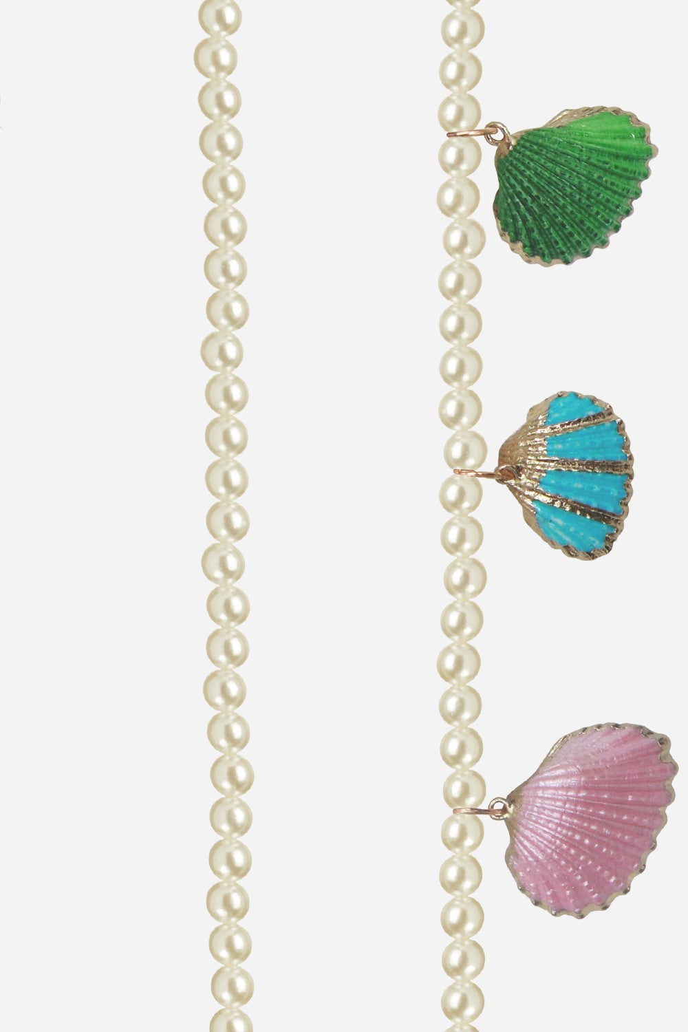 Shells and pearls (Phone Chain)