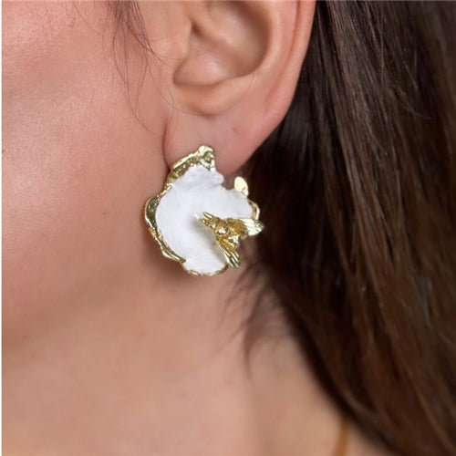 The white bee Earrings