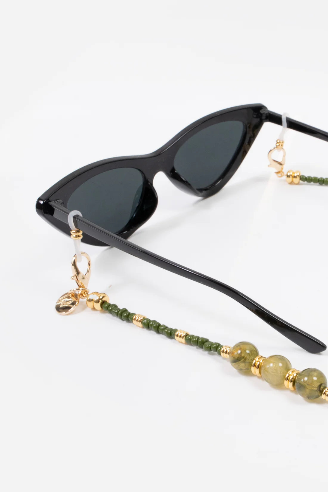 Khaki glasses chain