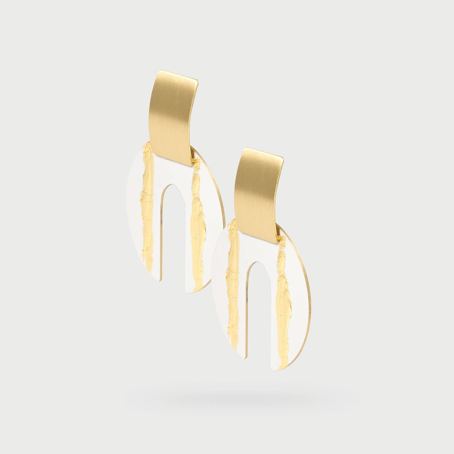 White and gold Earrings