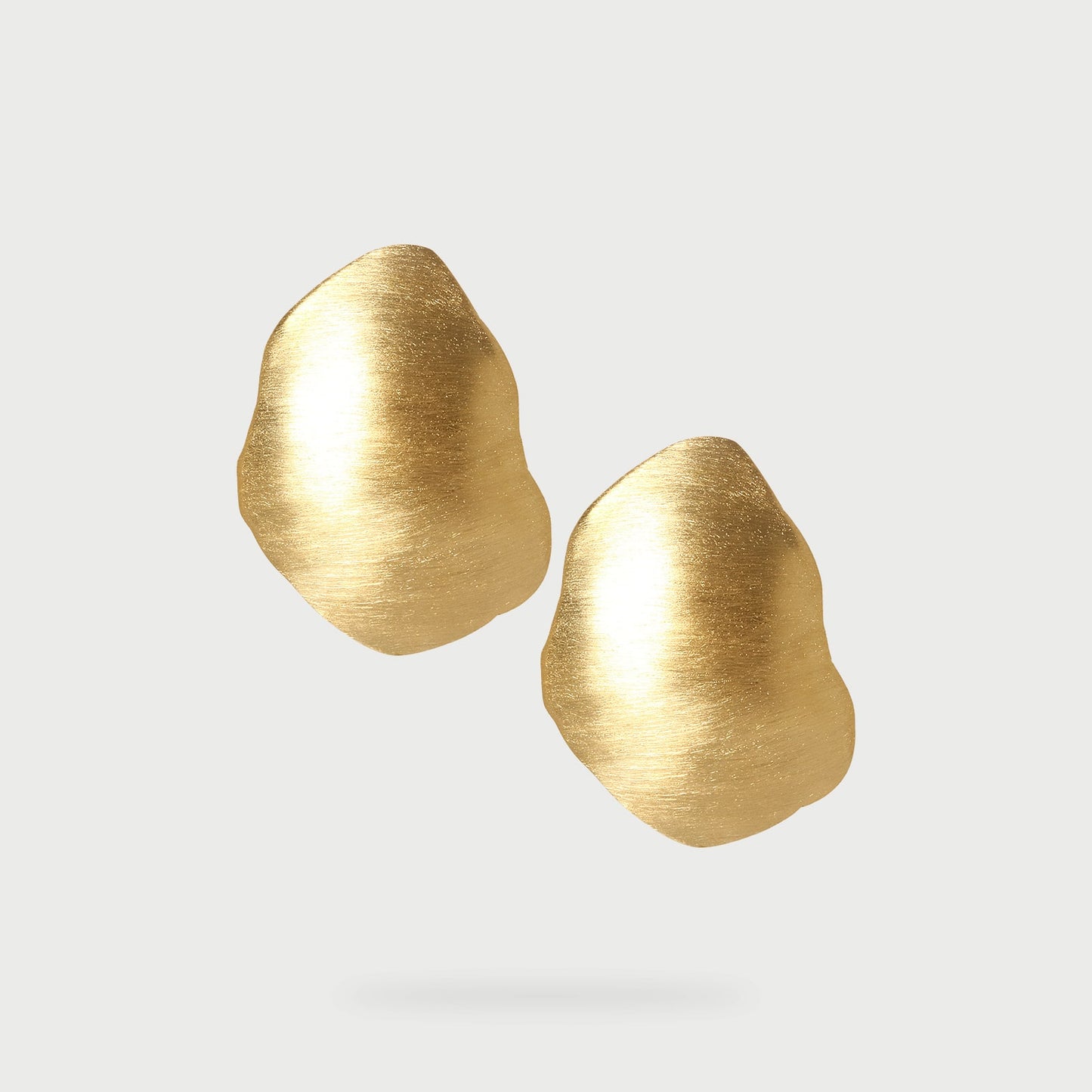 EF38 gold Earrings